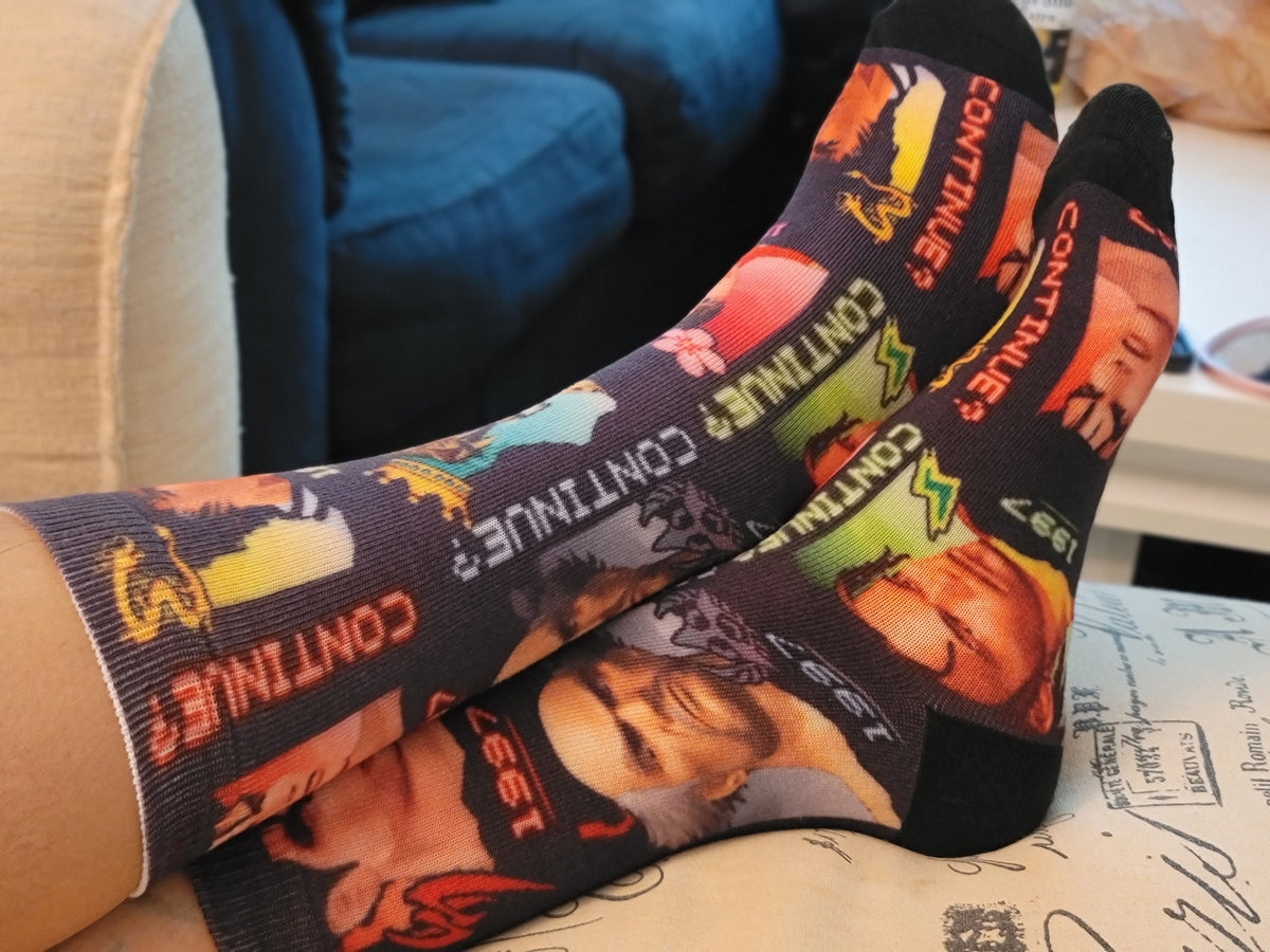 CONTINUE? Collection Print Socks